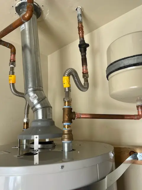 Water heater installation and plumbing repair in Thomas Forest